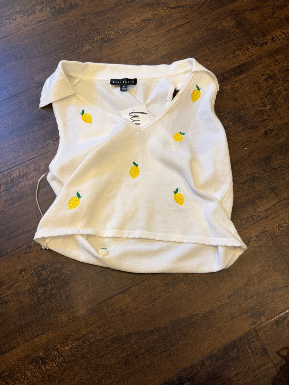 Crop collared tank with lemons